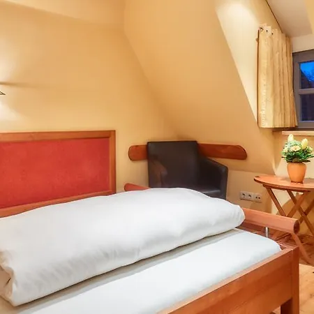 Pensión Klosterstüble 3*